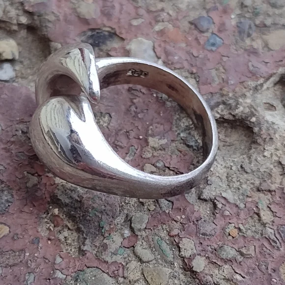 Vintage Marked 925 for sterling silver moon ring size 8 - Picture 4 of 7